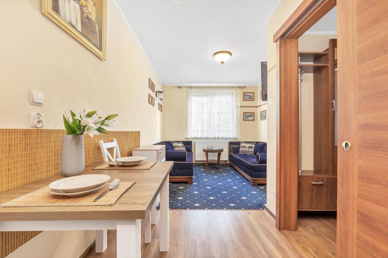 Apartament Na Deptaku by Renters Apartment Miedzyzdroje Bagian luar foto
