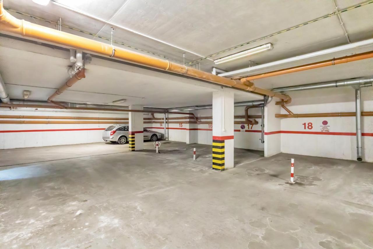 Apartament Na Deptaku by Renters Apartment Miedzyzdroje Bagian luar foto