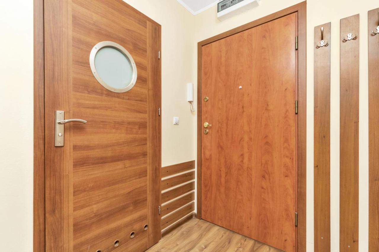 Apartament Na Deptaku by Renters Apartment Miedzyzdroje Bagian luar foto